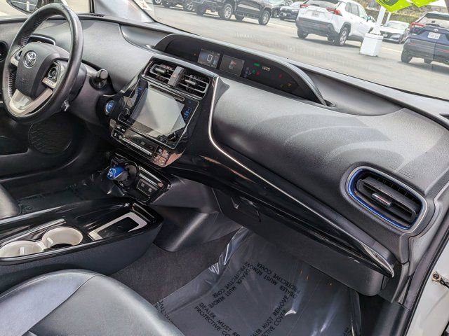 Used 2016 Toyota Prius Three Touring FWD image 6