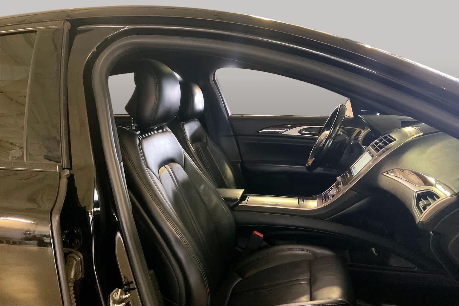 Used 2018 Lincoln MKZ Reserve w/ Climate Package AWD/4WD image 8