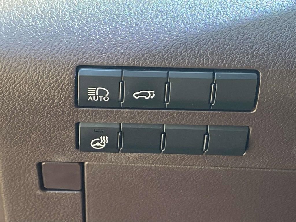 Used 2018 Lexus RX 350 FWD w/ Premium Package image 32