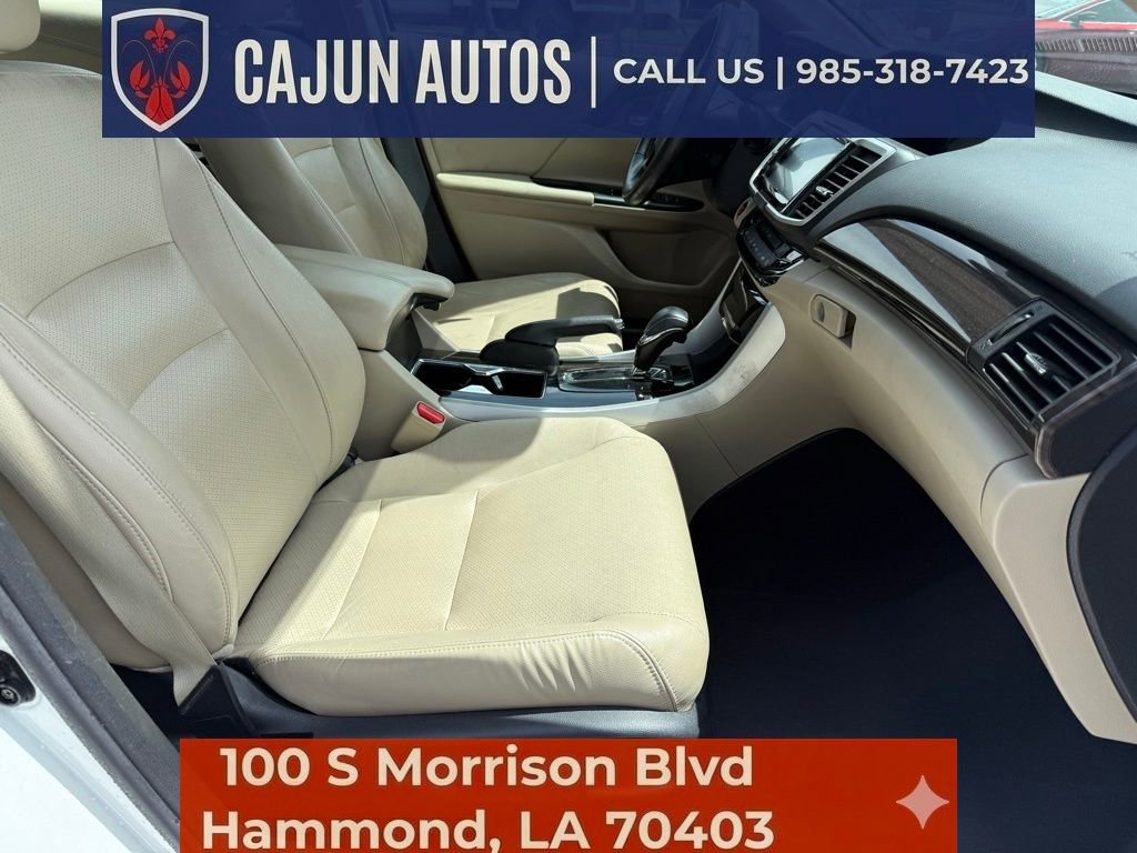 Used 2017 Honda Accord Touring image 26