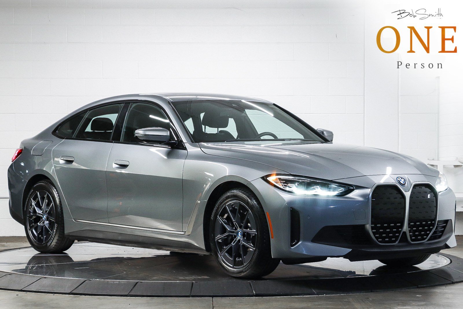Certified 2023 BMW i4 eDrive35 RWD image 1