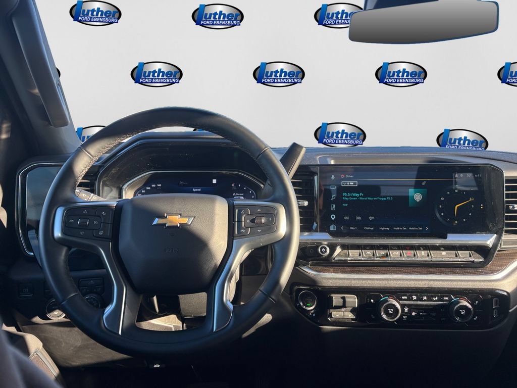 Used 2026 Chevrolet Silverado 1500 LT AWD/4WD image 19