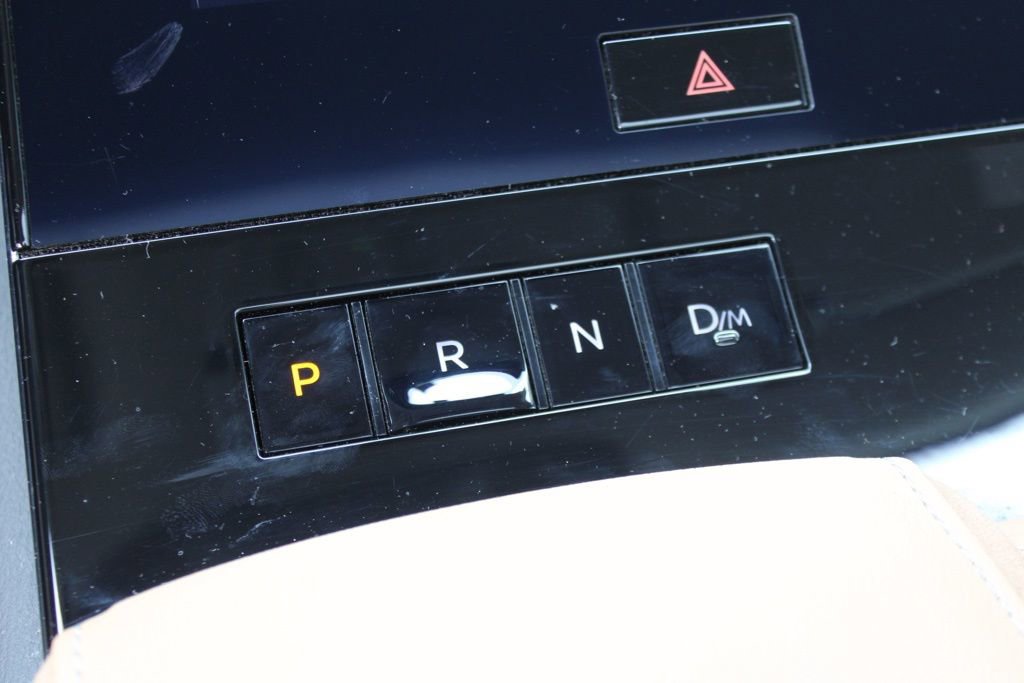 Certified 2025 INFINITI QX80 Luxe image 36