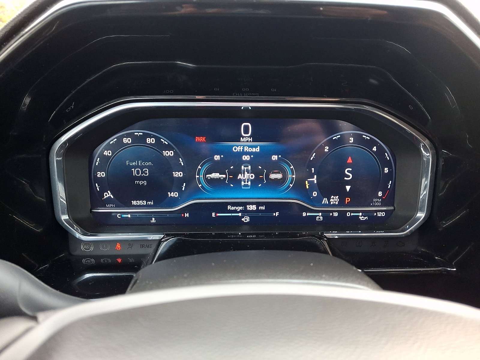 Used 2023 Chevrolet Silverado 1500 High Country w/ Technology Package image 21