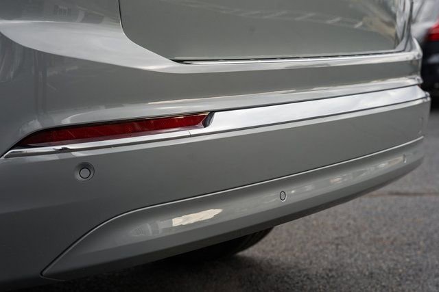 New 2026 Volvo XC90 B6 Plus w/ Protection Package Premier image 8