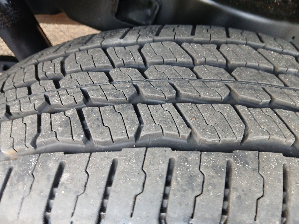 Certified 2020 Jeep Gladiator Sport w/ Quick Order Package 24S image 17