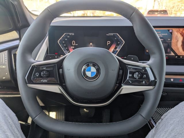 Used 2025 BMW X3 xDrive30i w/ Convenience Package image 29