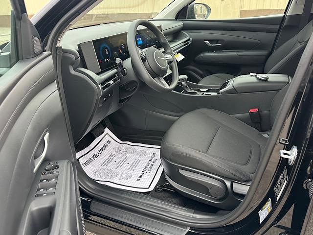 New 2026 Hyundai Tucson SE image 6