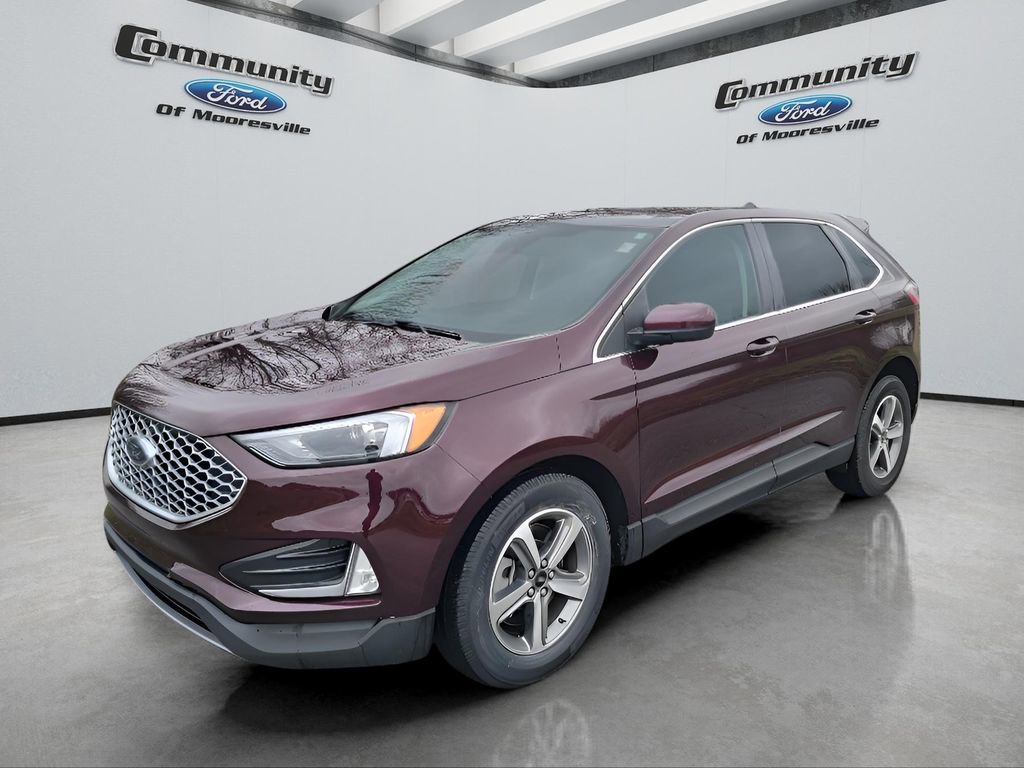Used 2023 Ford Edge SEL w/ Convenience Package