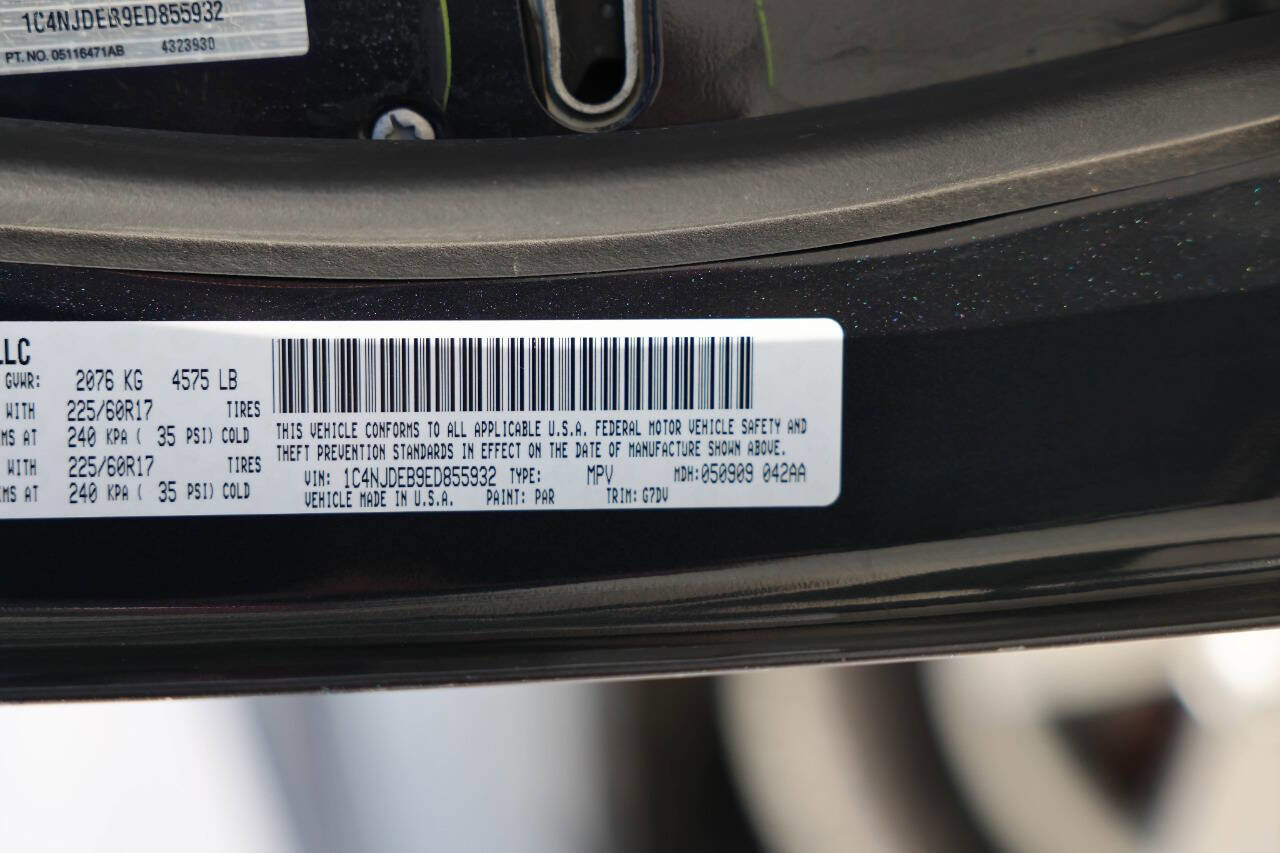 Used 2014 Jeep Compass Latitude w/ Sun/Sound Group image 40