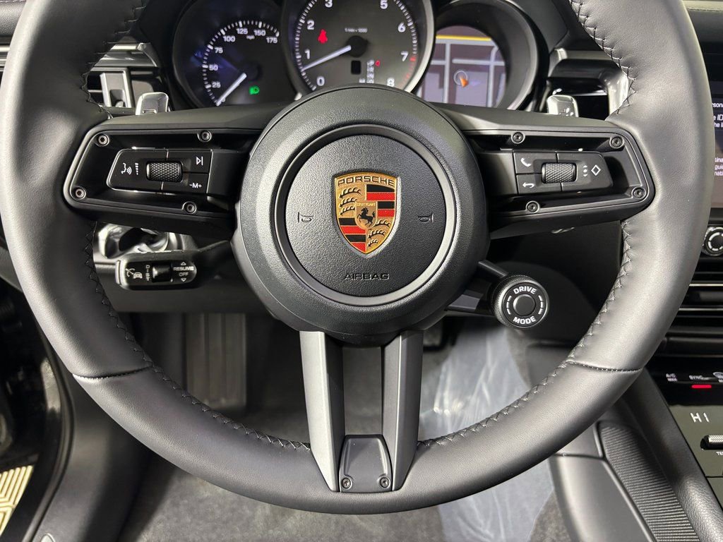 Used 2026 Porsche Macan S AWD/4WD image 22