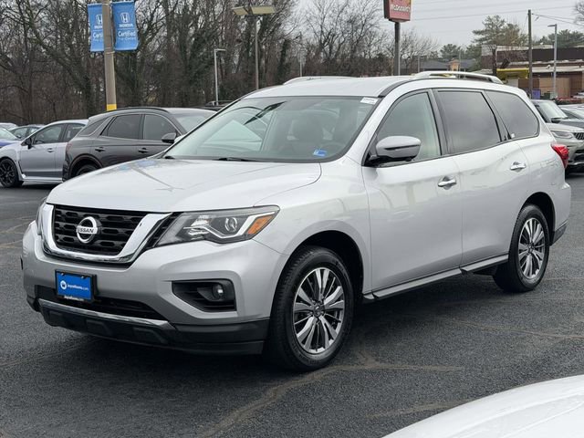 Used 2019 Nissan Pathfinder SL image 4