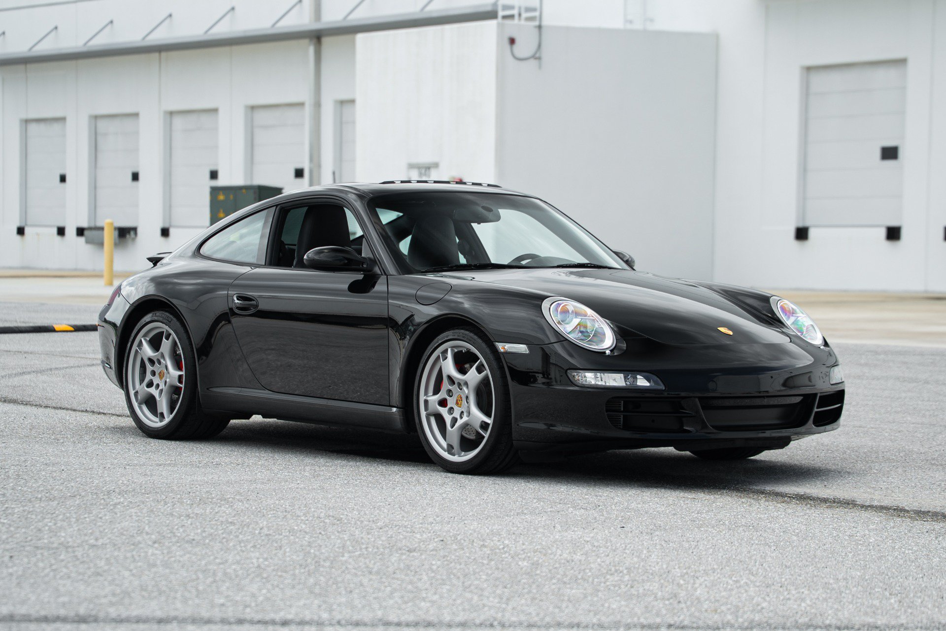 Used 2006 Porsche 911 Carrera S RWD image 8