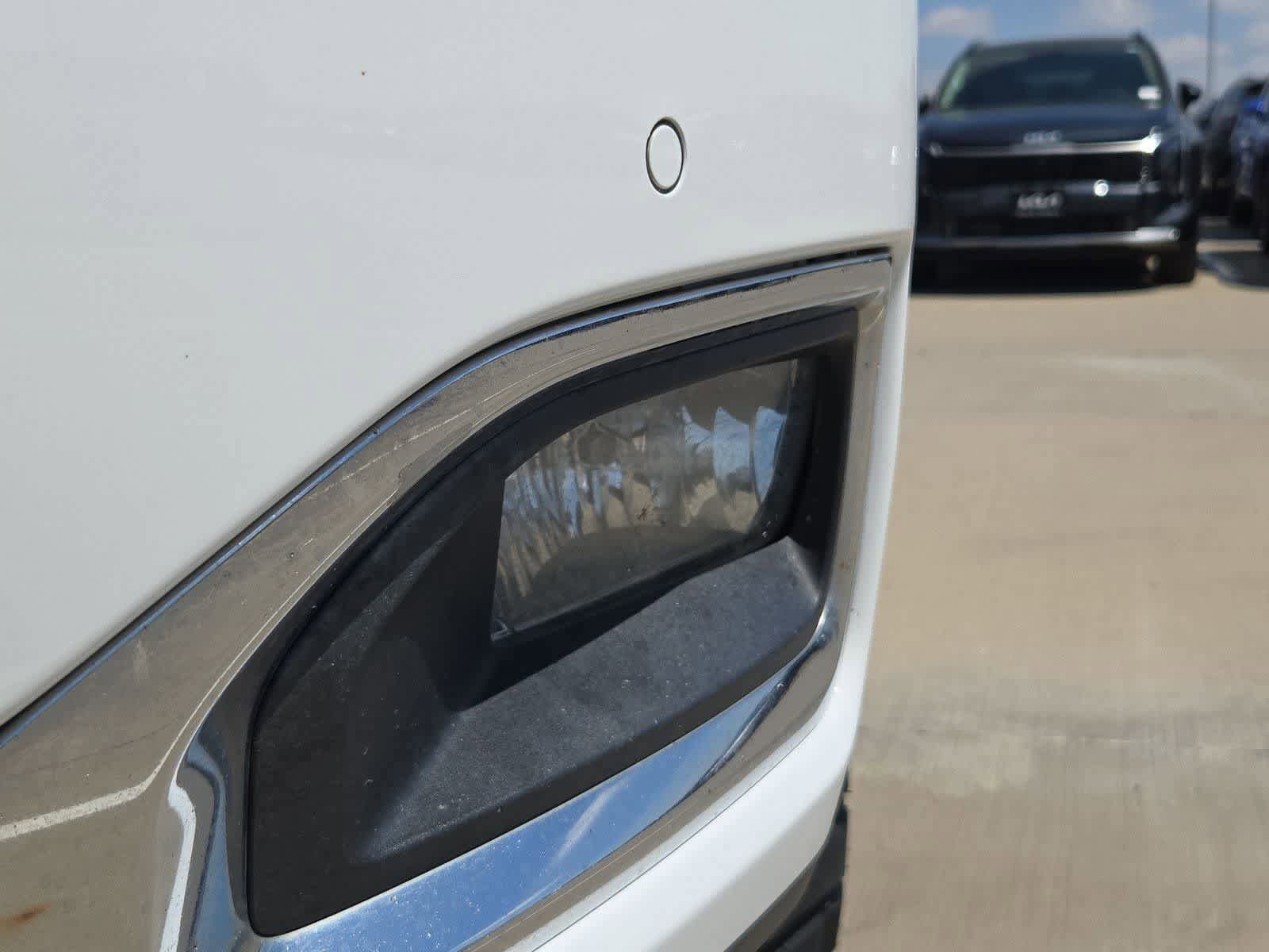 Used 2019 GMC Yukon SLT AWD/4WD image 10