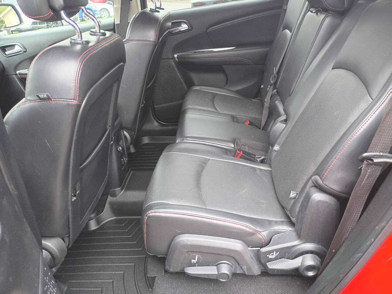 Used 2019 Dodge Journey GT w/ Driver Convenience Group AWD/4WD image 10