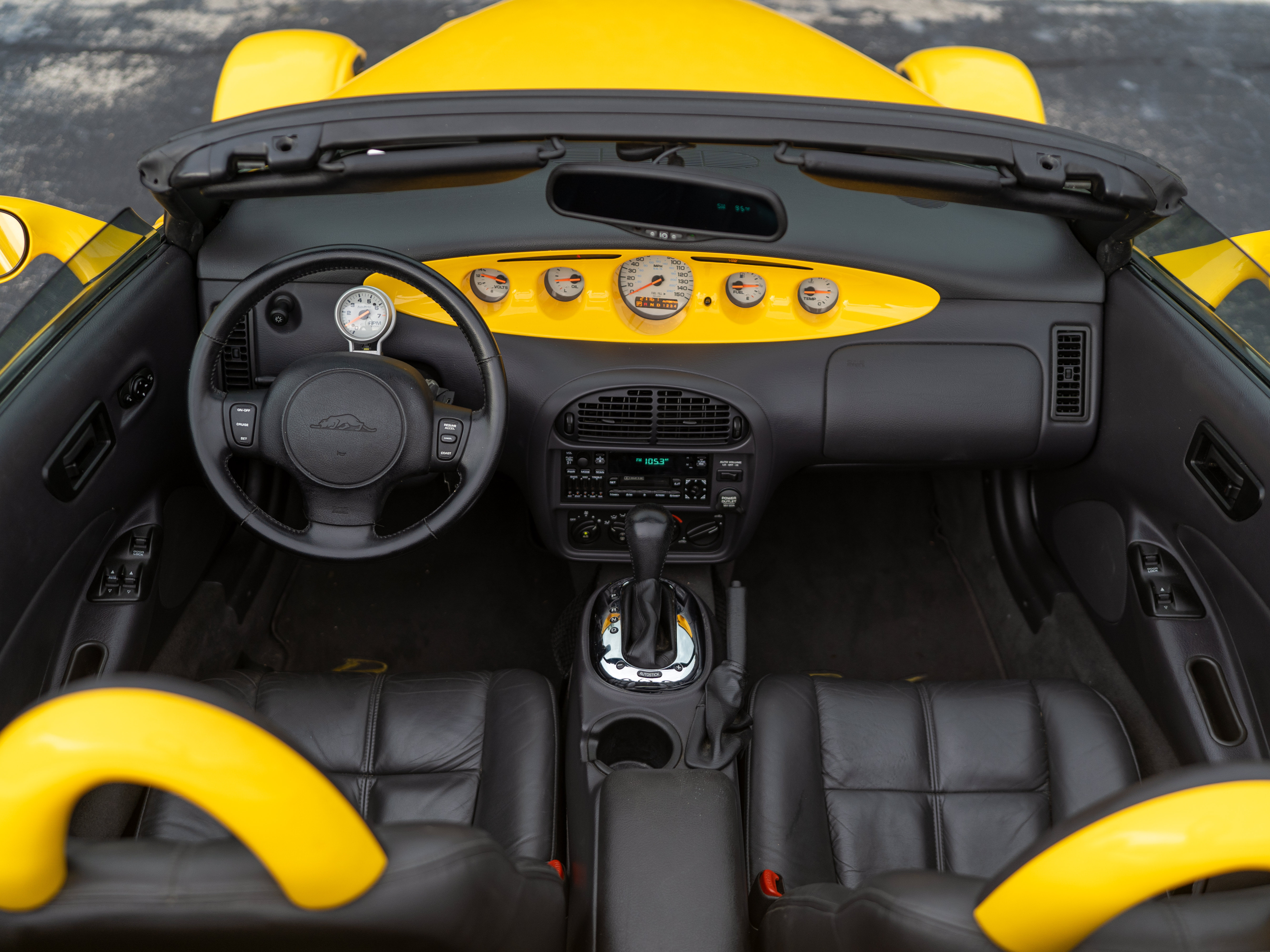 Used 2002 Chrysler Prowler RWD image 10