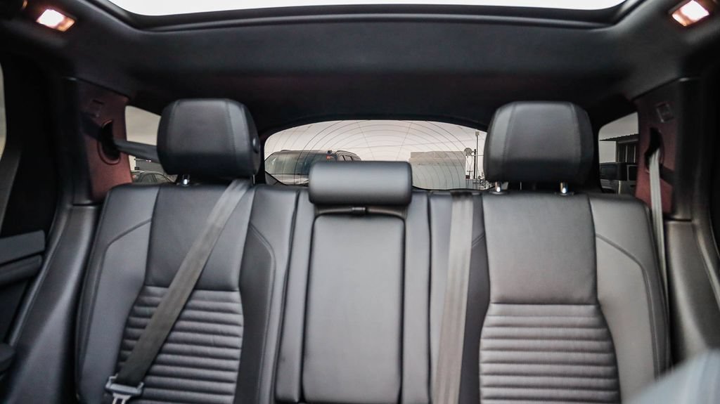 Used 2023 Land Rover Discovery Sport S AWD/4WD image 27