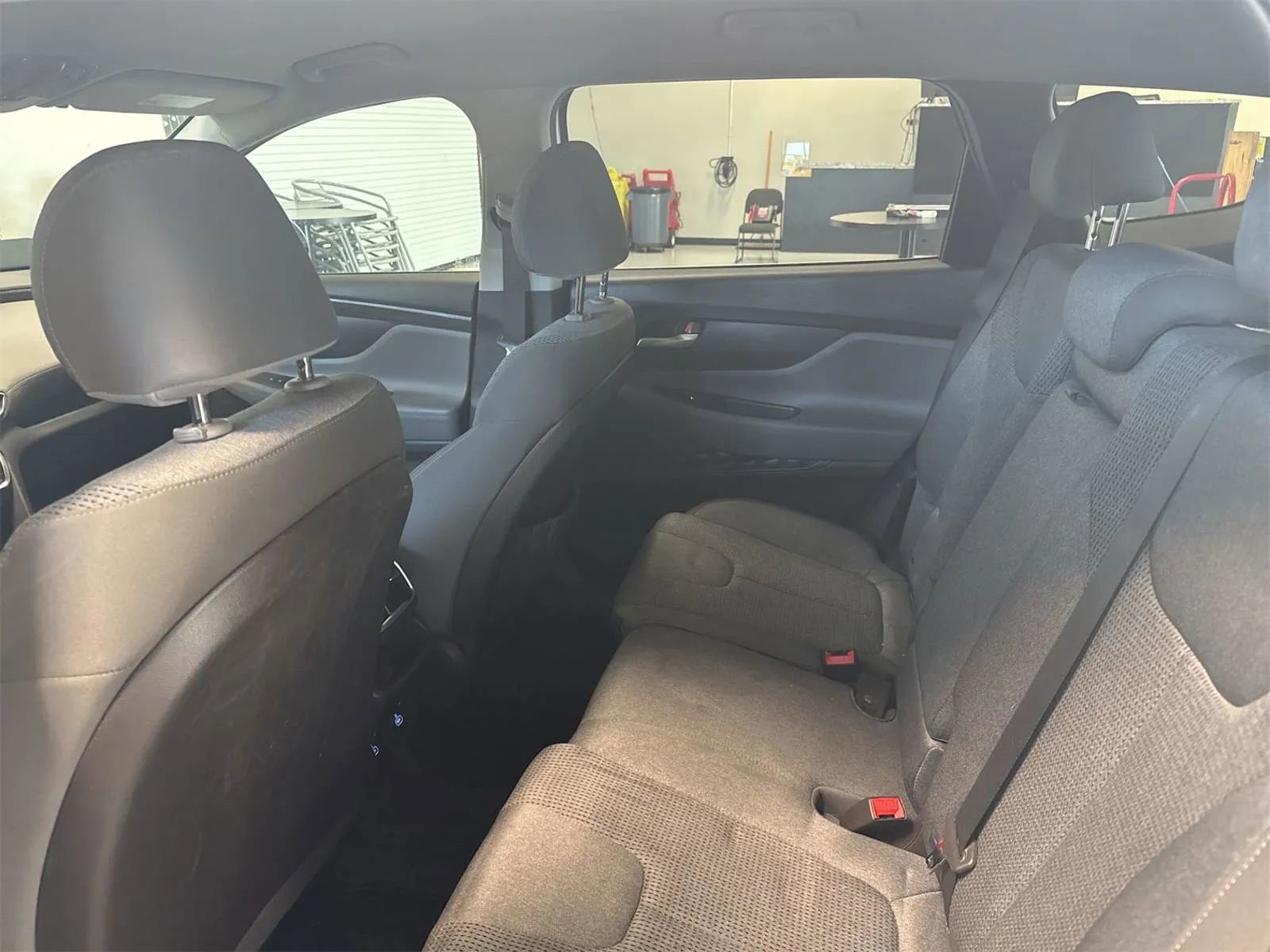 Used 2019 Hyundai Santa Fe SEL image 9