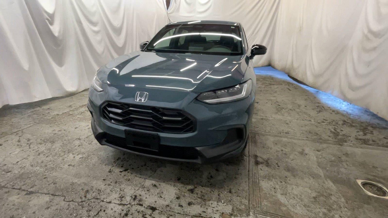 Used 2026 Honda HR-V Sport image 16