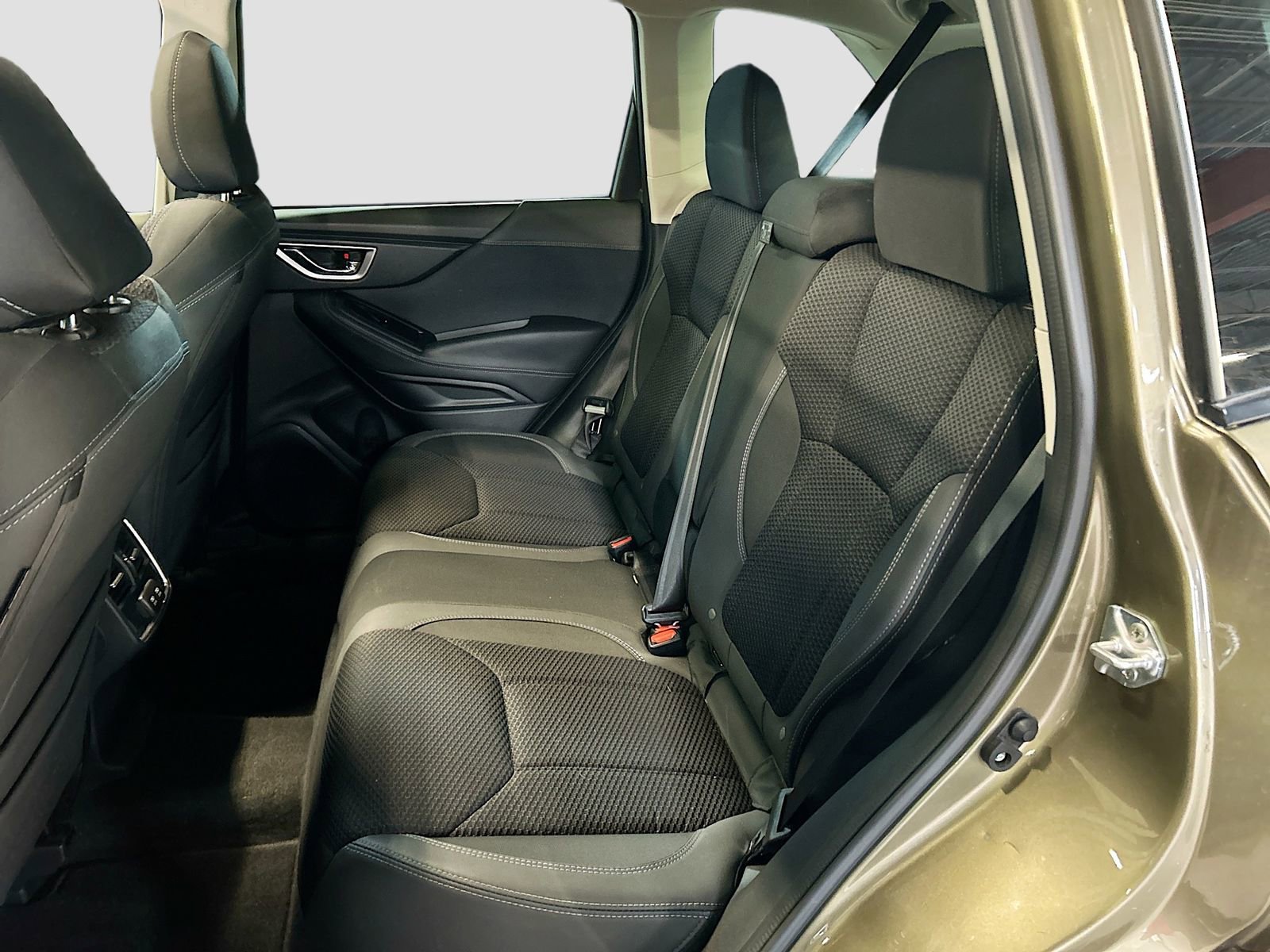 Used 2023 Subaru Forester Premium w/ Popular Package #2 image 23