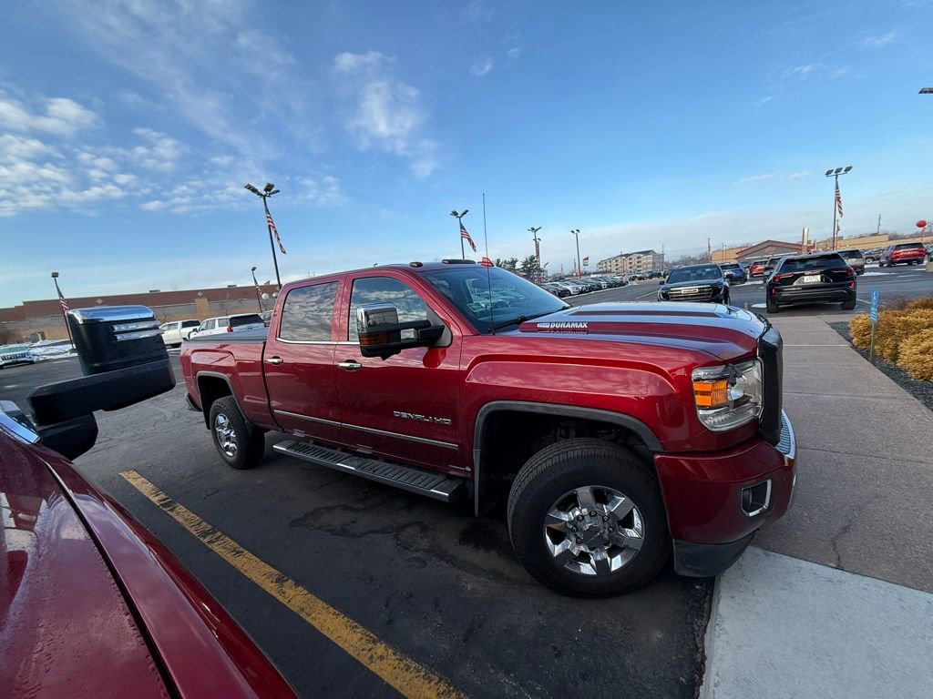 Used 2019 GMC Sierra 3500 Denali w/ Duramax Plus Package image 1