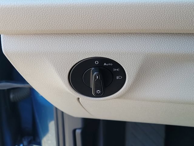 Used 2019 Volkswagen Jetta SE FWD image 26