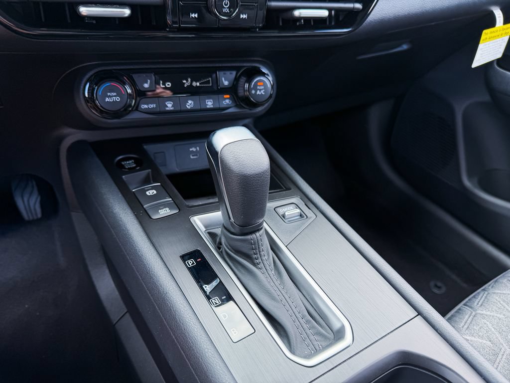New 2026 Nissan Kicks SV w/ Cold Weather Package FWD image 14