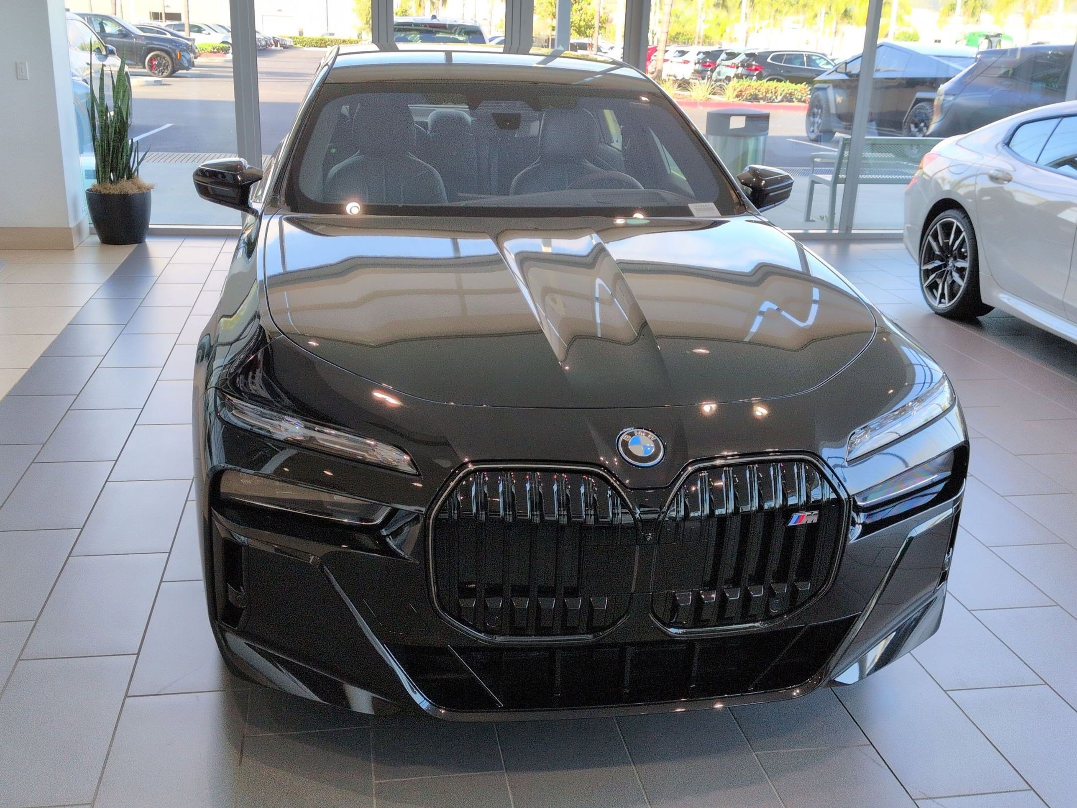 New 2026 BMW i7 M70 image 3