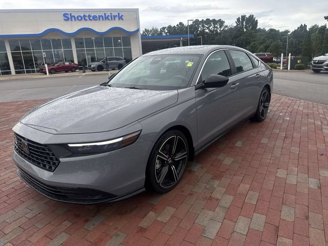 Used 2025 Honda Accord Sport video 1