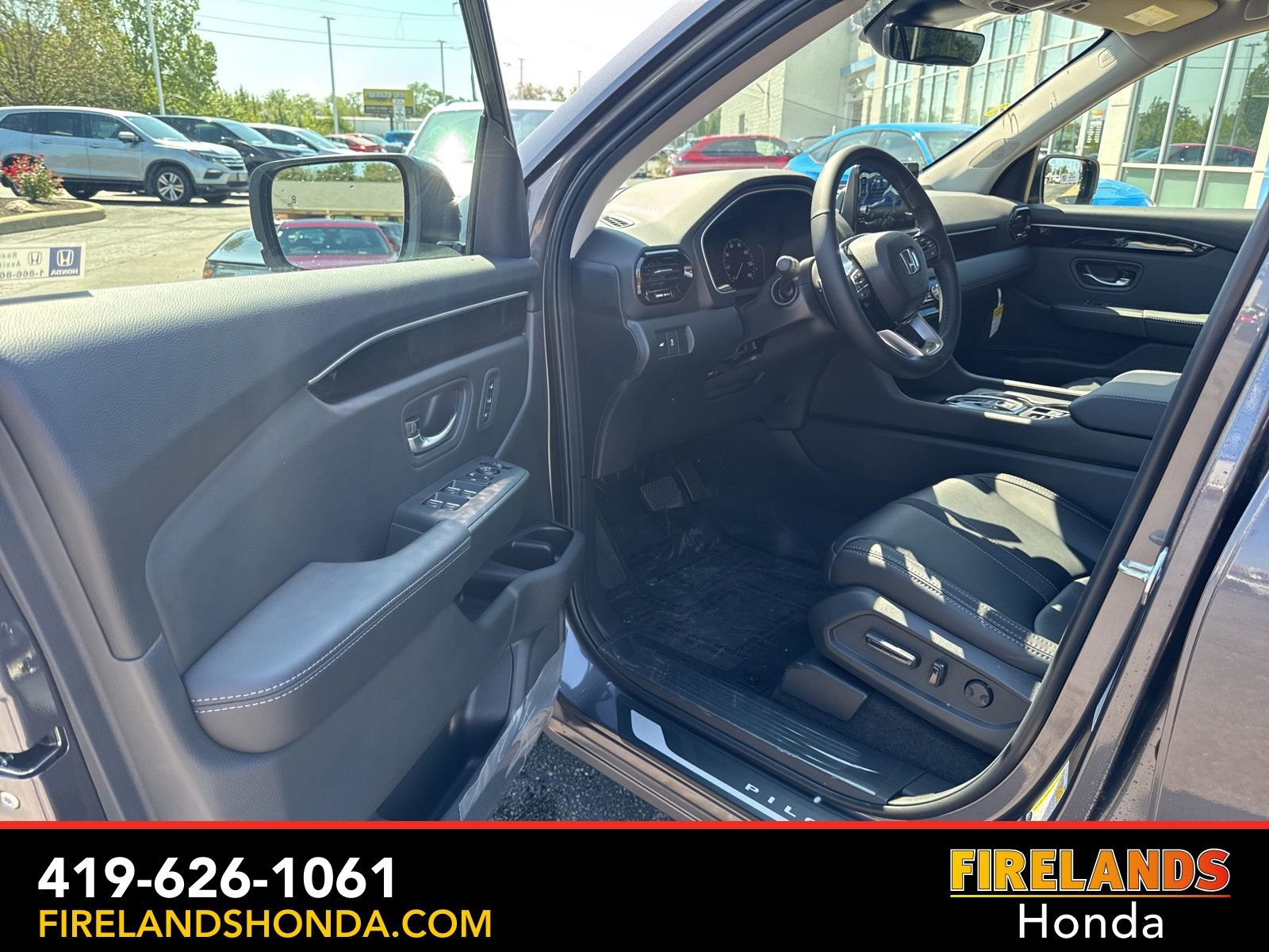 New 2025 Honda Pilot EX-L image 10