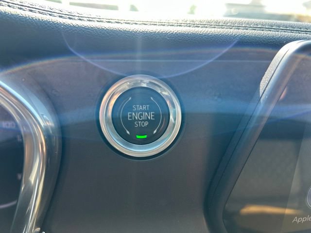 Used 2019 Chevrolet Blazer LT FWD image 19