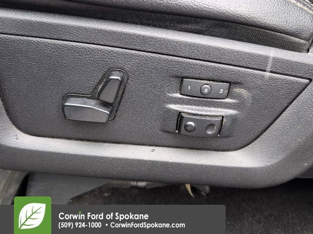 Used 2016 RAM 2500 Laramie w/ Sport Appearance Group image 11