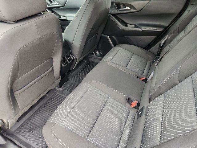 Used 2026 Chevrolet Equinox LT image 30