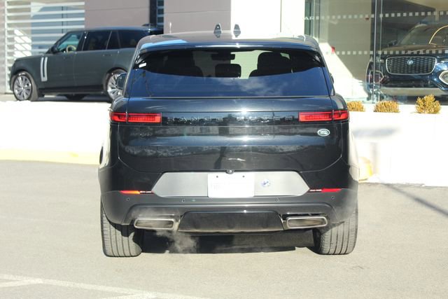 Used 2023 Land Rover Range Rover Sport SE image 7