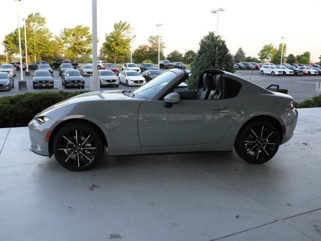 New 2026 MAZDA MX-5 Miata RF Grand Touring RWD image 2