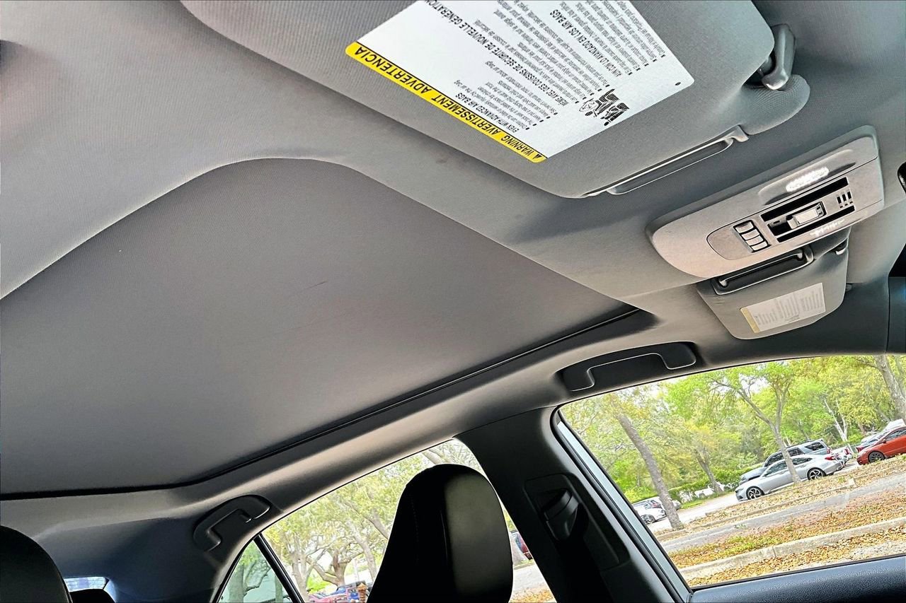 Used 2020 Toyota Camry XSE image 27