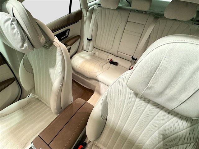 Certified 2022 Mercedes-Benz EQS 580 4MATIC Sedan image 23