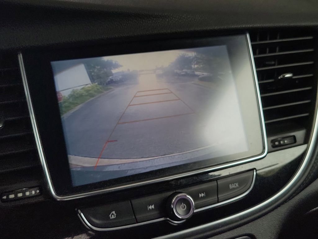 Used 2018 Buick Encore Preferred image 27