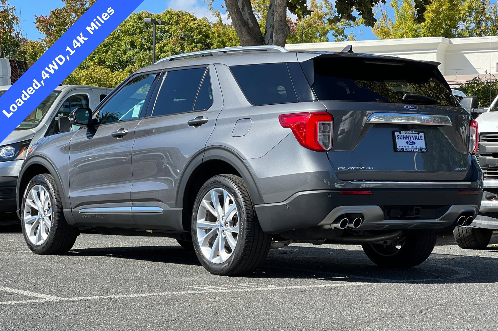 Used 2022 Ford Explorer Platinum w/ Equipment Group 601A image 6