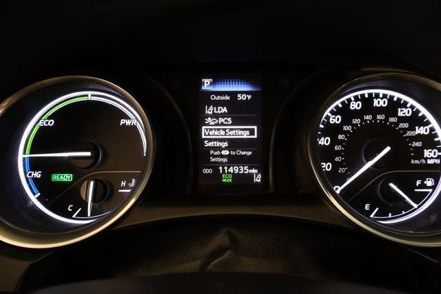 Used 2018 Toyota Camry LE image 17