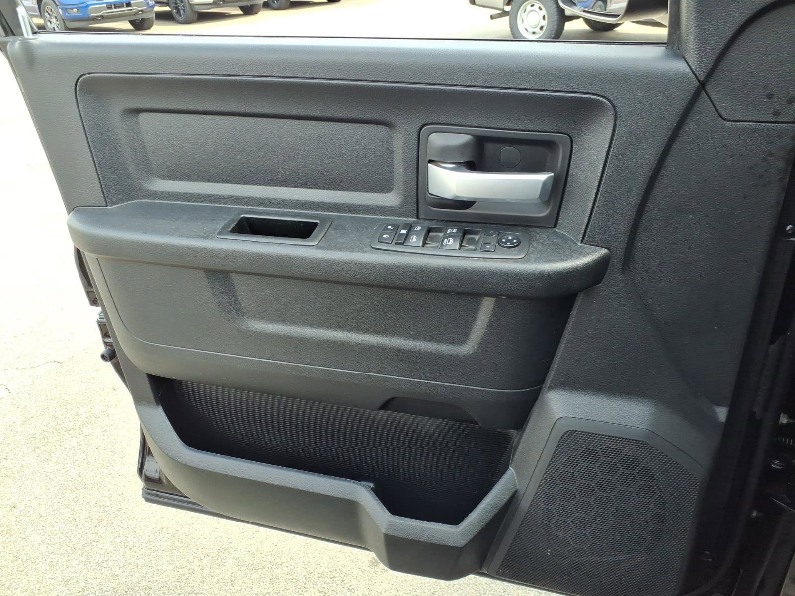 Used 2019 RAM 2500 Tradesman image 12