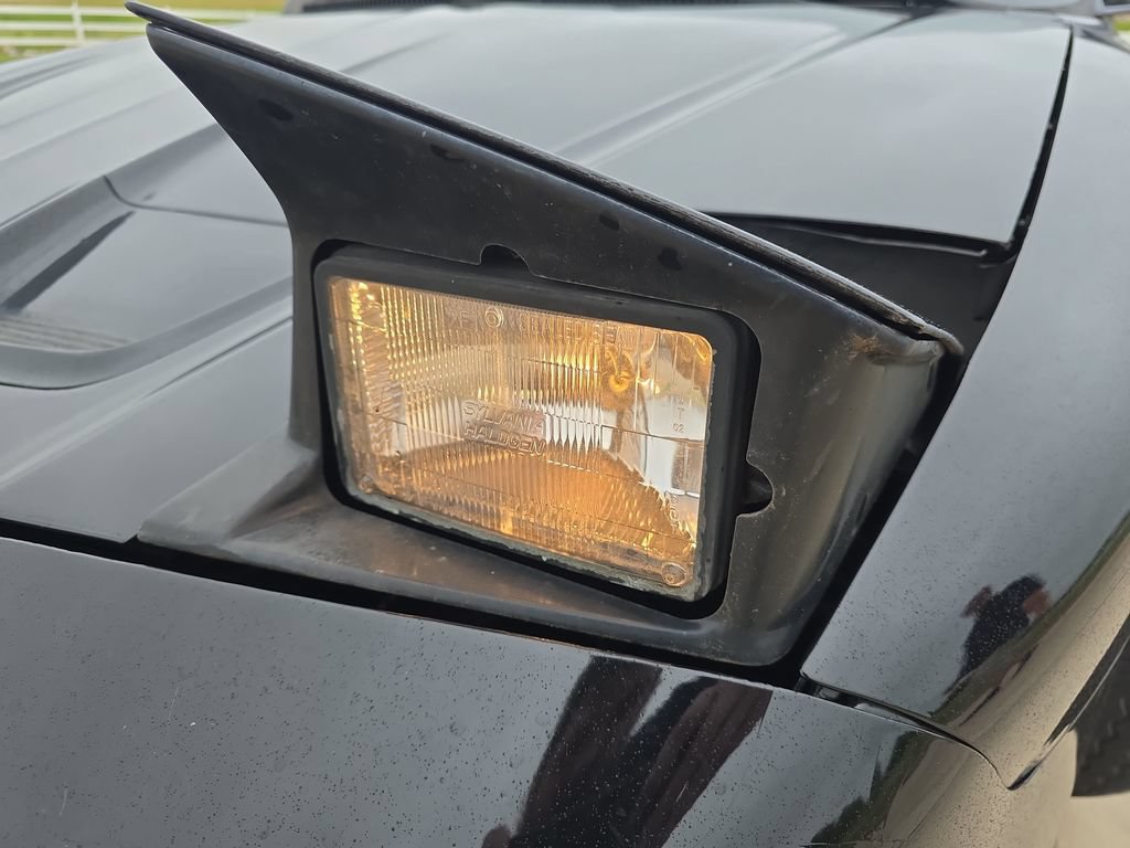 Used 1994 Pontiac Firebird Trans Am RWD image 32