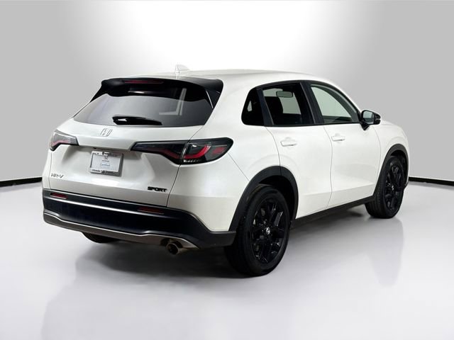 Used 2024 Honda HR-V Sport image 11