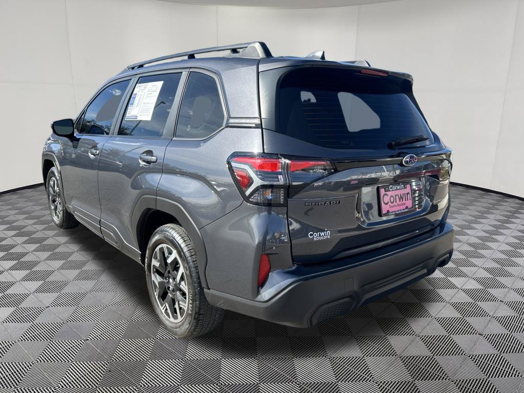 Used 2025 Subaru Forester AWD/4WD image 5