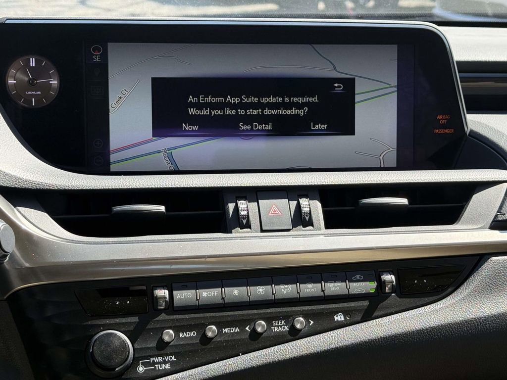 Used 2019 Lexus ES 350 w/ Premium Package image 16