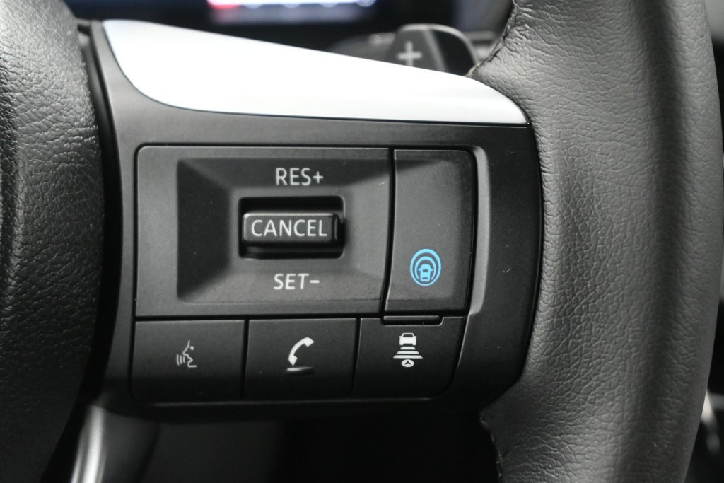 Used 2023 INFINITI QX60 Luxe FWD image 8