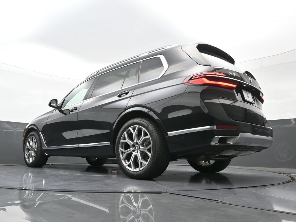 New 2026 BMW X7 xDrive40i w/ Executive Package AWD/4WD image 29