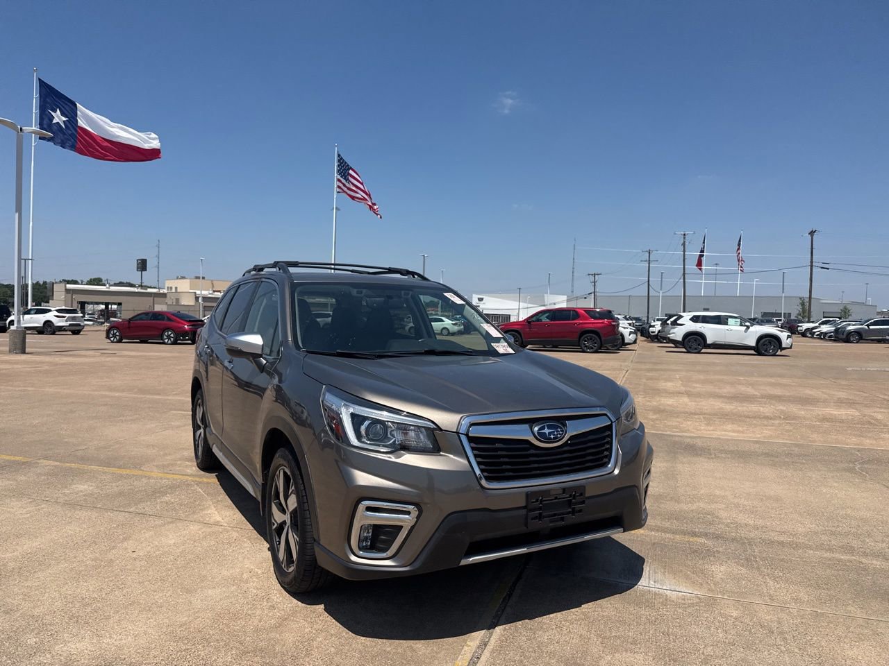 Used 2019 Subaru Forester Touring AWD/4WD image 2