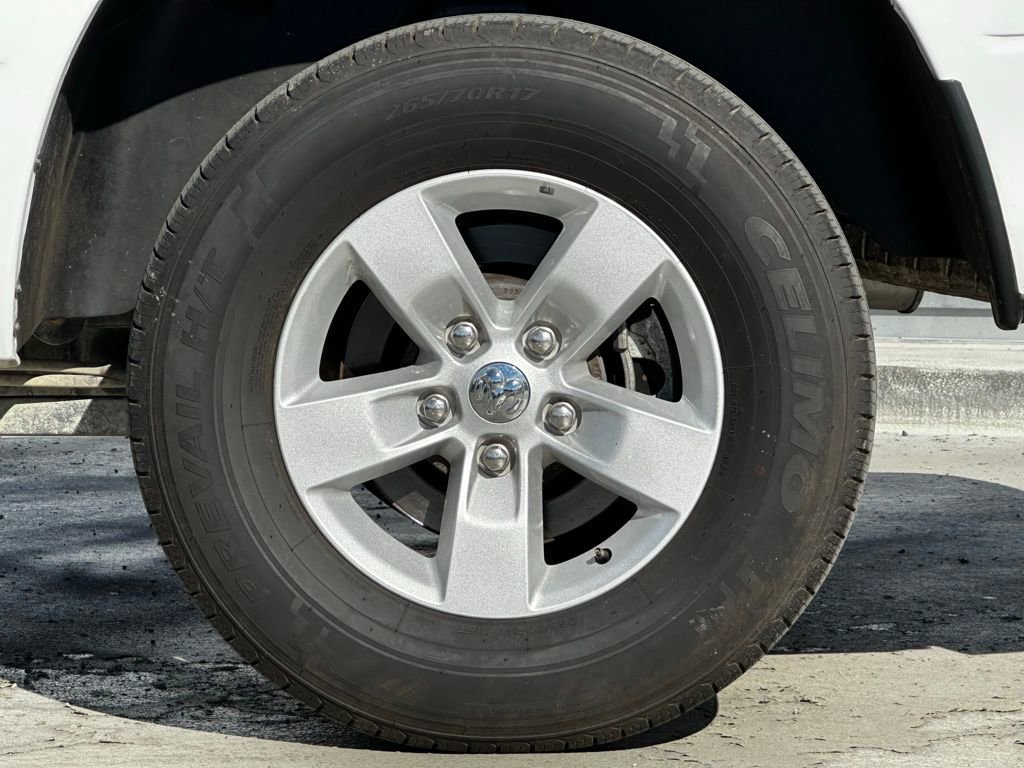 Used 2023 RAM 1500 Classic SLT w/ Trailer & Traction Group image 3