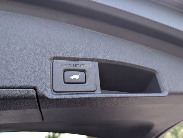 Certified 2025 Acura RDX w/ Technology Package image 20